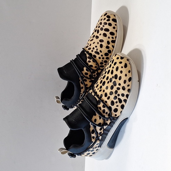 Mark Nason Mayfair Black Animal Print Slip-on Casual Tennis Shoe Sneakers Sz.6.5 - Picture 4 of 11